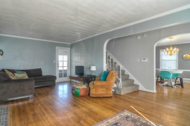 7336 Campbell St, Kansas City, MO 64131