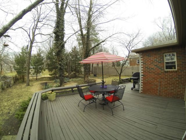 7309 W 67th St, Overland Park, KS 66202