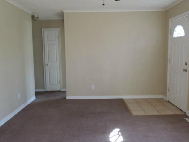 7941 Brooklyn Ave, Kansas City, MO 64132