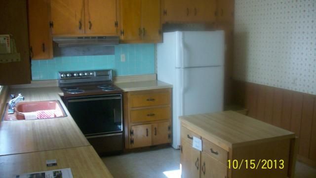 103 NE 74th Ter, Gladstone, MO 64118
