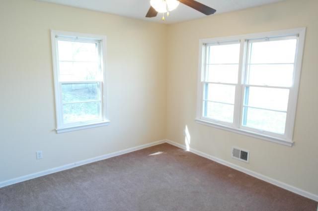 7007 Antioch Rd, Overland Park, KS 66204