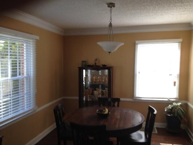 1530 E 80th St, Kansas City, MO 64131