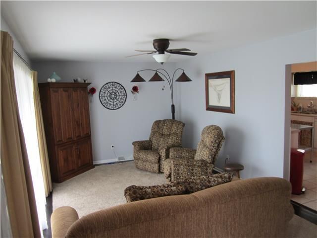4007 E 107th St, Kansas City, MO 64137