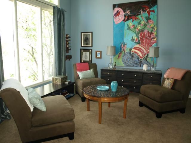 14721 Mackey St, Overland Park, KS 66223