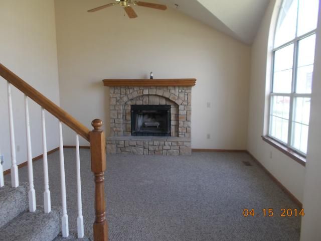 1203 Cypress Rd, Greenwood, MO 64034