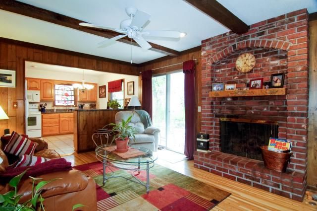 6801 Antioch Rd, Overland Park, KS 66204
