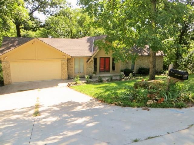 6601 NW Dagget Rd, Kansas City, MO 64151