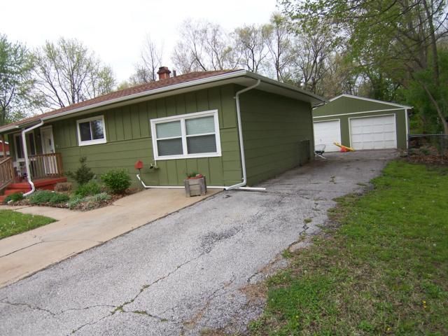 11302 E 50th Ter, Kansas City, MO 64133