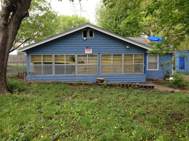 1108 S Savage St, Independence, MO 64050