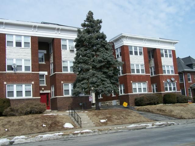 3214 St John Ave, Kansas City, MO 64123