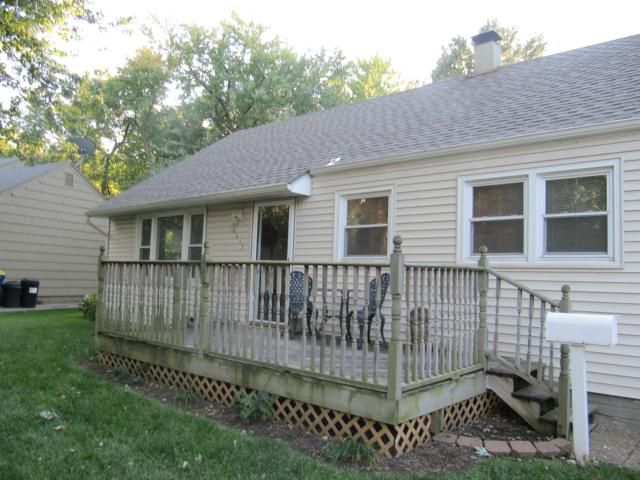 6617 W 73rd St, Overland Park, KS 66204