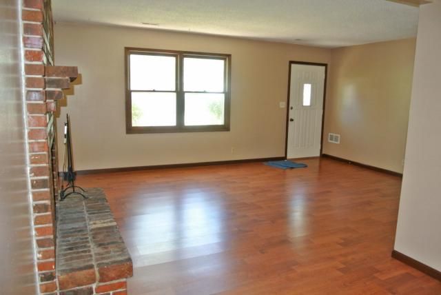 2236 Melholland Rd, Lawrence, KS 66047