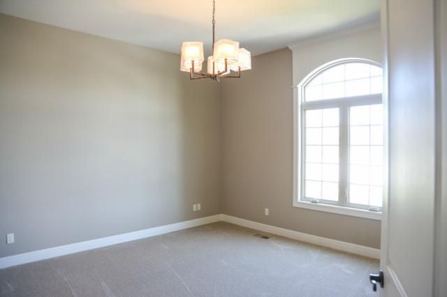 10301 W 142nd St, Overland Park, KS 66221