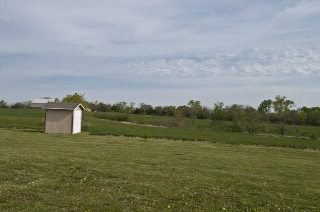 20160 82nd St, Mclouth, KS 66052
