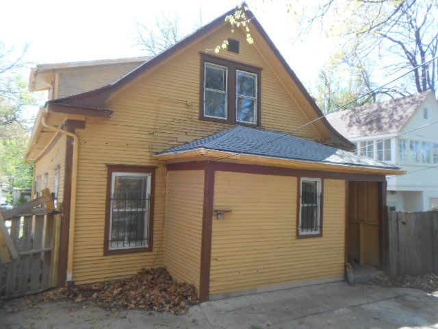 304 Myrtle Ave, Kansas City, MO 64124