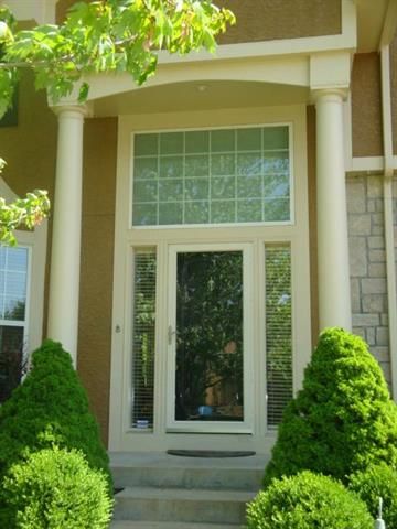 14331 Kessler St, Overland Park, KS 66221