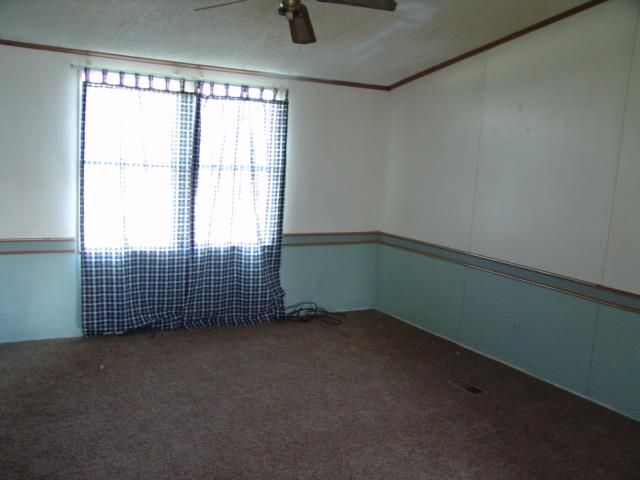 201 Forest St, Jamesport, MO 64648