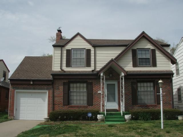 2904 E Meyer Blvd, Kansas City, MO 64132