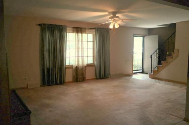 6101 Mission Rd, Fairway, KS 66205