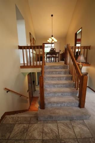 11644 Cody St, Overland Park, KS 66210