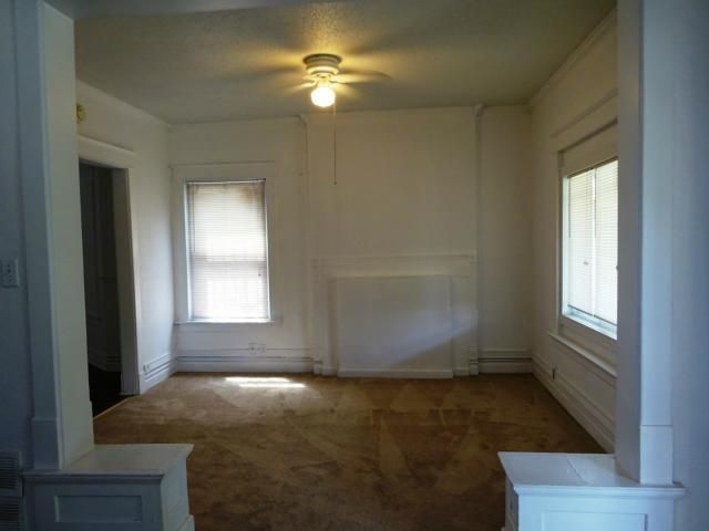 3311 E 30th St, Kansas City, MO 64128