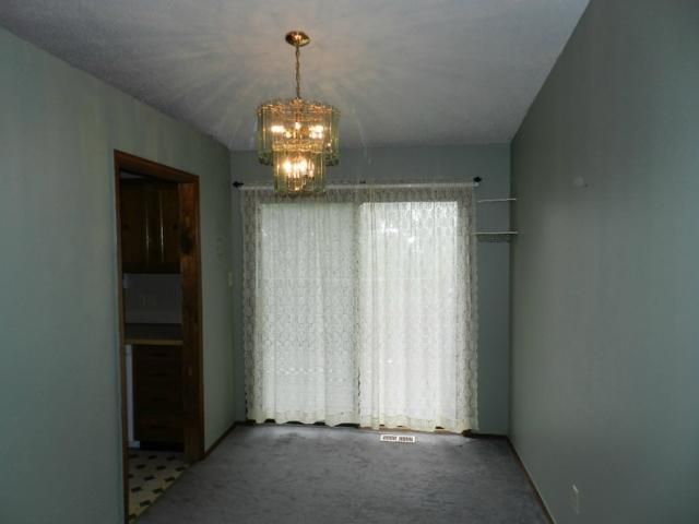 3058 Ruby Ave, Kansas City, KS 66112
