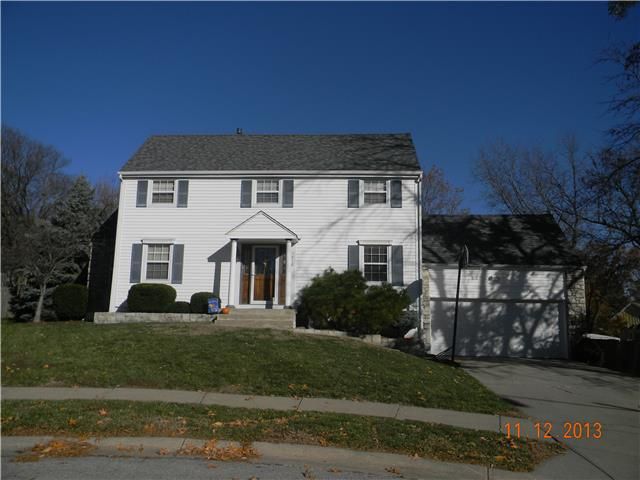 7910 E 96th St, Kansas City, MO 64134