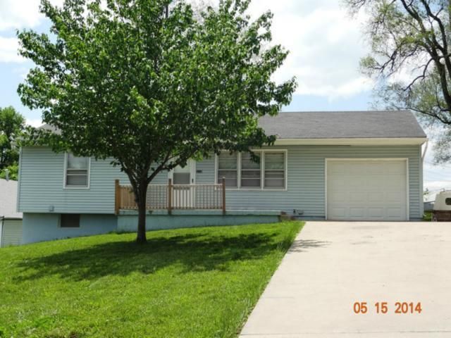 3815 Laurel Ave, Kansas City, MO 64133