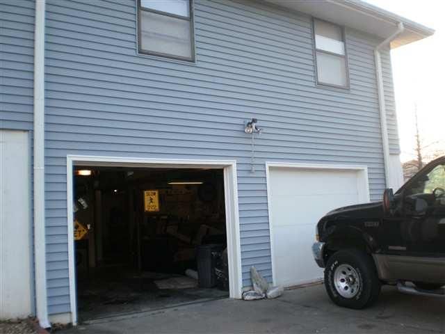 225 SE 111 Road, Warrensburg, MO 64093