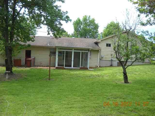305 Johnson, Warrensburg, MO 64093