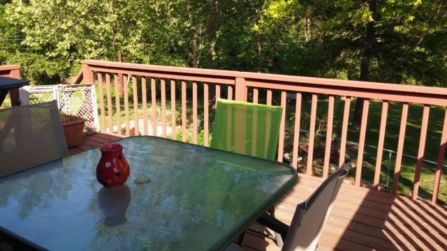 10423 Cypress Ave, Kansas City, MO 64137