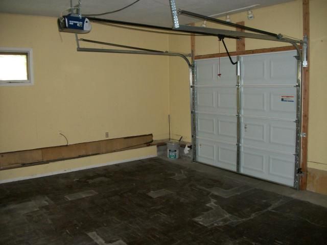 315 E Monroe St, Garnett, KS 66032