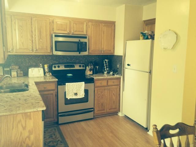 8107 E 88th St, Kansas City, MO 64138