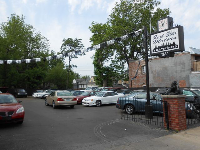 817 E 31st St, Kansas City, MO 64109