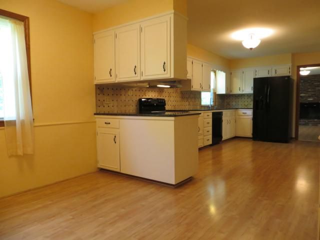 11516 Walnut St, Kansas City, MO 64114