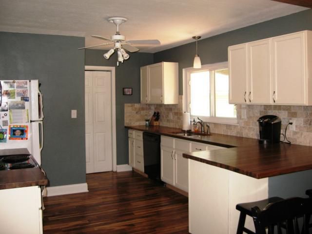 11403 Norby Rd, Kansas City, MO 64137