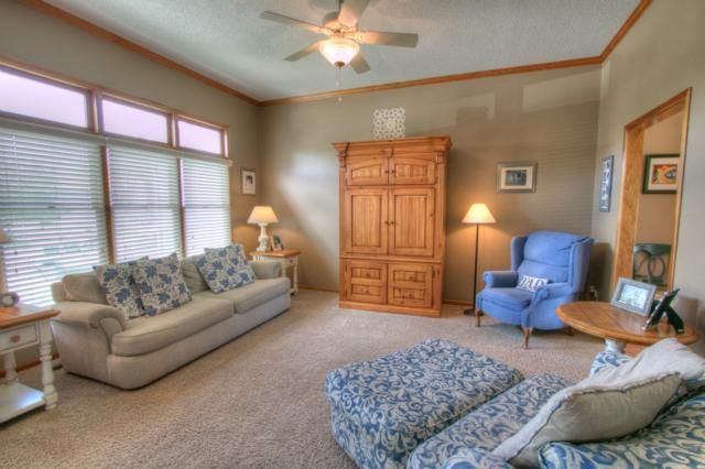 6103 N Evans Ave, Kansas City, MO 64151