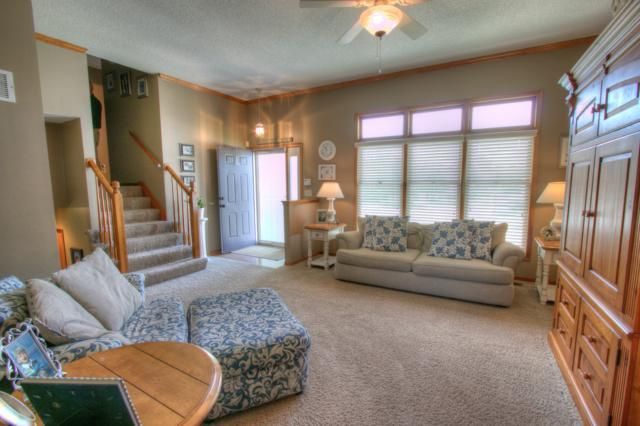 6103 N Evans Ave, Kansas City, MO 64151