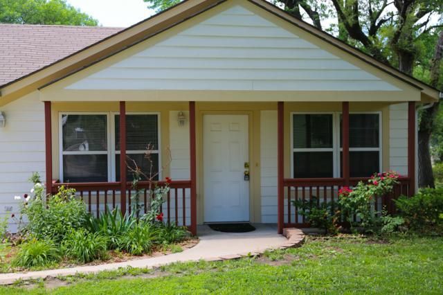 8604 Kessler St, Overland Park, KS 66212