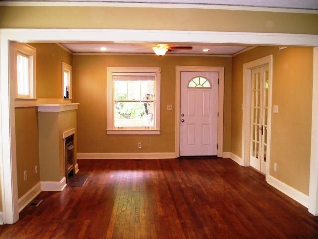 6123 Harrison St, Kansas City, MO 64110