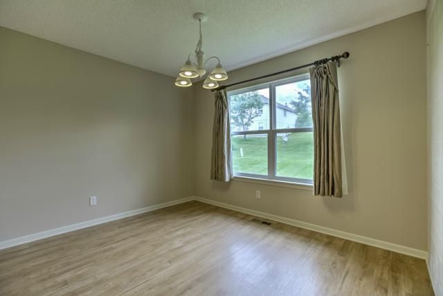 5031 NW Woodside Dr, Riverside, MO 64150