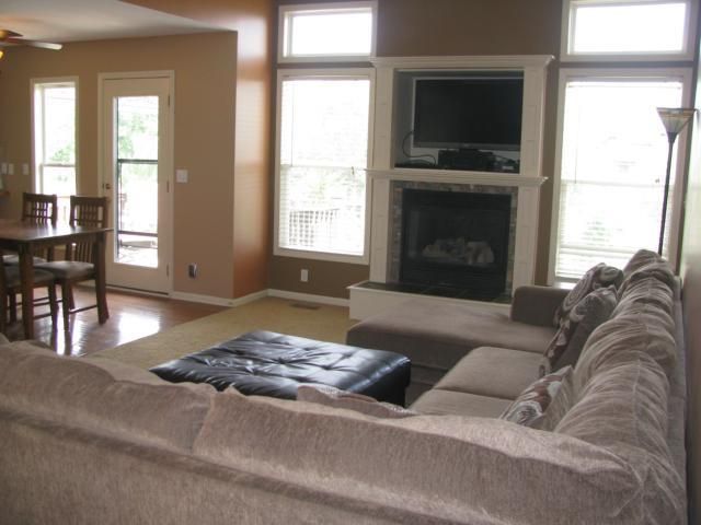 20740 W 226th St, Spring Hill, KS 66083