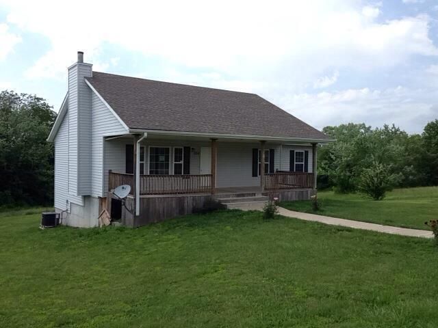 324 Maple Ter, Maysville, MO 64469