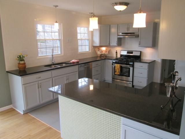 9630 Eby St, Overland Park, KS 66212