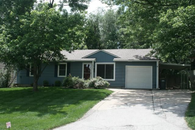 8506 Goodman Dr, Overland Park, KS 66212