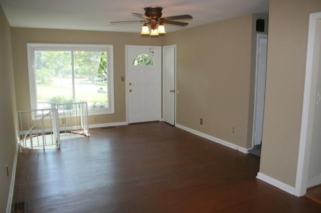 8506 Goodman Dr, Overland Park, KS 66212