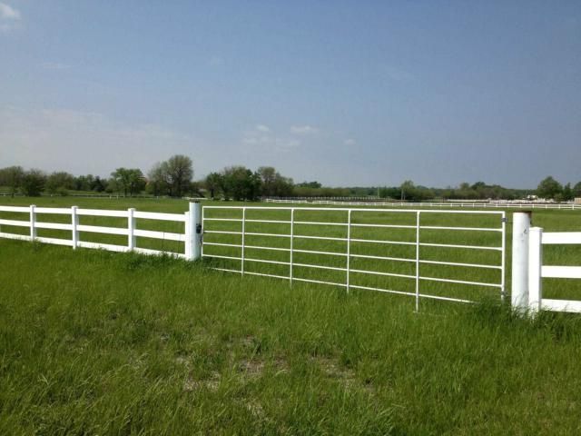 4757 E Shawnee Rd, Wellsville, KS 66092