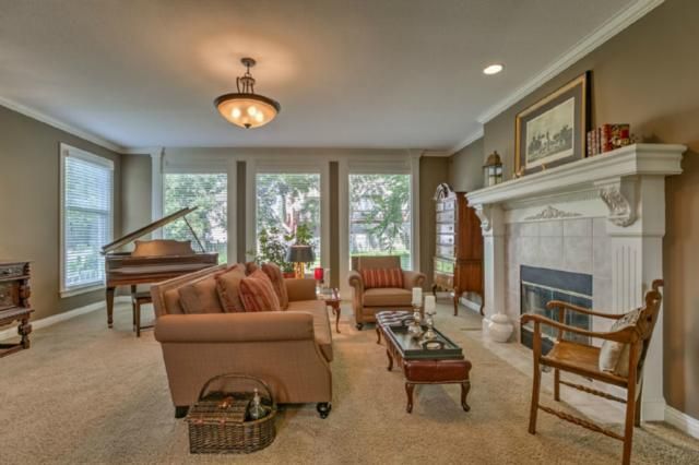 11942 Noland St, Overland Park, KS 66213