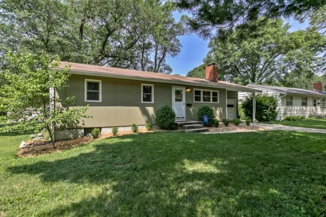 7108 Conser Dr, Overland Park, KS 66204