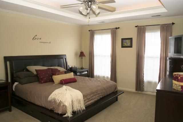 15809 E 76th St, Kansas City, MO 64139